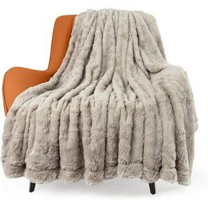 Faux Fur Luxury Throw Blanket,Double Side Soft Fluffy Shaggy Fuzzy Blanket